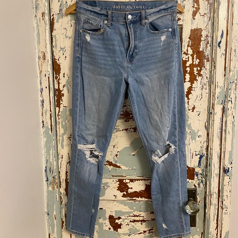 American eagle mom jean